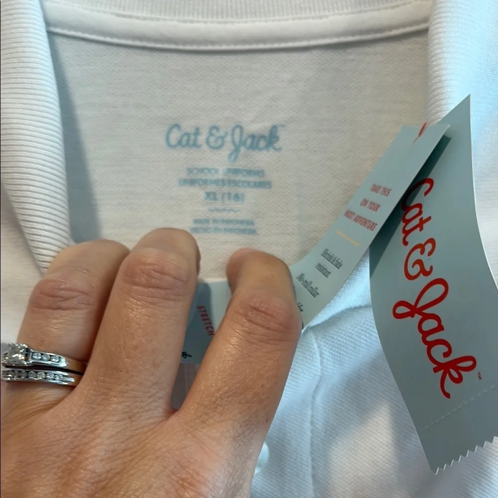 Cat & Jack Polo White Short Sleeve Cotton Blend